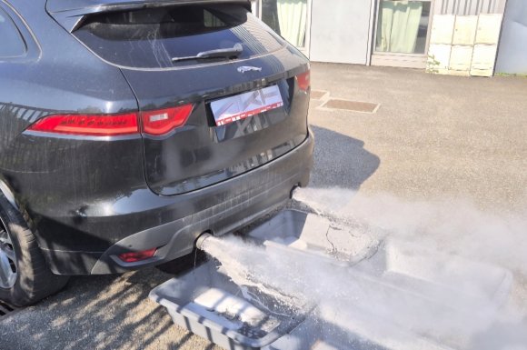 Nettoyage du filtre à particules (FAP) d'un Jaguar F-Pace à Lyon